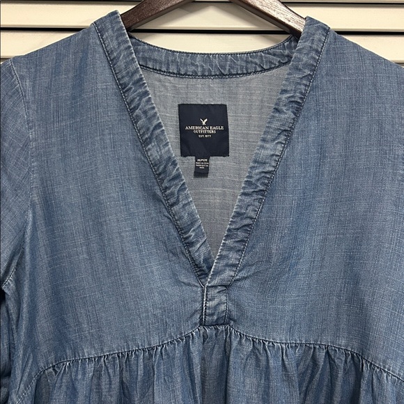American Eagle Women's Blue Chambray Flowy Top with Bell Sleeves - Picture 2 of 5
